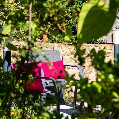 Le Mas Des Roches Proche Puy Du Fou Bed & Breakfast Saint-Paul-en-Pareds Exterior photo