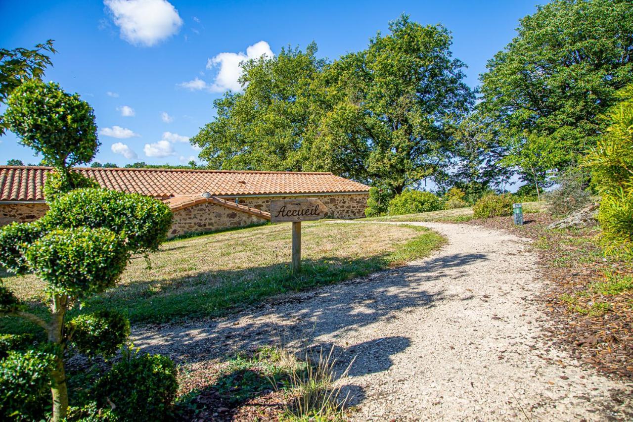 Le Mas Des Roches Proche Puy Du Fou Bed & Breakfast Saint-Paul-en-Pareds Exterior photo