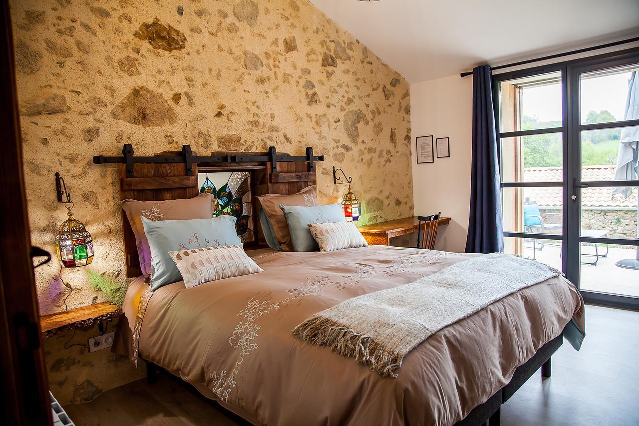 Le Mas Des Roches Proche Puy Du Fou Bed & Breakfast Saint-Paul-en-Pareds Exterior photo
